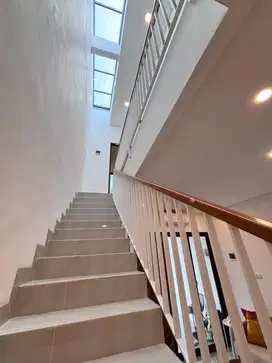 Di Jual Cepat Rumah Minimalis 2 Lantai Harga Terjangkau Di Kukusan