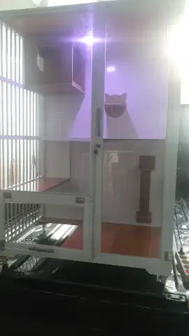 Kandang kucing ,rumah kucing , led