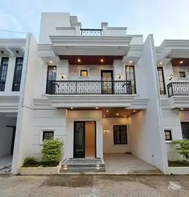 Dijual Rumah Rooftop Siap Huni Dekat Toll Desari Pancoran Mas Depok