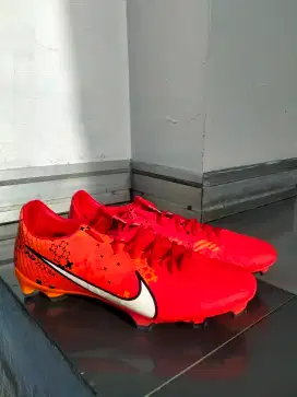 Sepatu Bola Nike Mercurial Vapor 15 Academy MDS