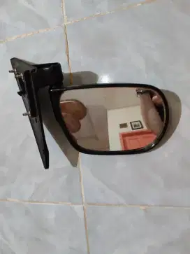 Spion Mbl Avanza 2009 sebelah kiri (bkn elektrik)