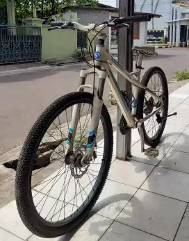 Sepeda Gunung (MTB) Pacific Aviator 2.0 Ukuran 26 inci