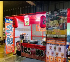 Halo para cook chicken steak dan takoyaki
