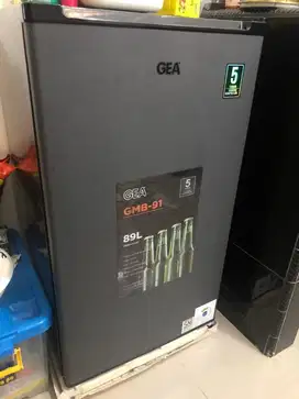 DIJUAL CEPAT KULKAS GEA AESTHETIC