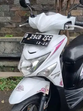 Honda beat pop 2015