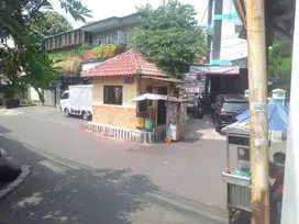 Dijual rumah kost aktif 26 kamar di Rawamangun Jakarta Timur