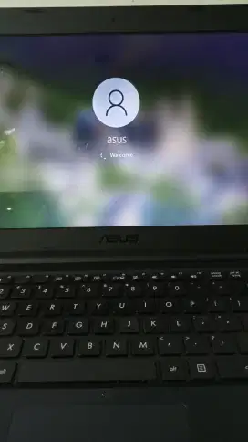 Dijual cepat! Laptop ASUS E402W 4GB HDD 500GB