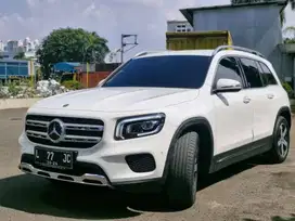 mercedes-benz glb200 (2021)