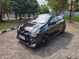 LOW KM Toyota Agya 1.2 GR Sport Bensin-MT 2022 HITAM wSO