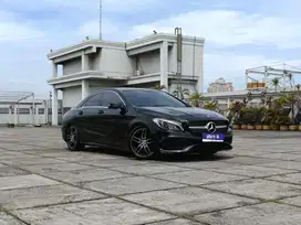 Mercedes Benz 1.6 Sport AMG 2016 Km 40rb Pakaian Pribadi