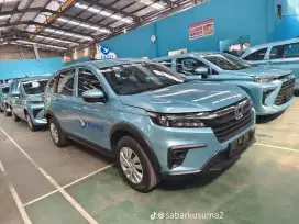 Dibutuhkan 50 Driver untuk armada taksi Baru Honda