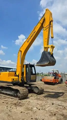 Jual Excavator Hyundai Robex 210-7  Thn 2010