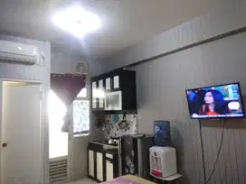 Disewakan apartemen Grand Emerald kelapa gading studio room furnished