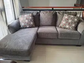 Sofa letter L informa