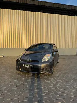 Dijual Cepat Toyota Yaris 2012 Bensin