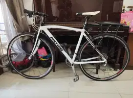 Dijual polygon F.50 hybrid sepeda kesayangan dari Baru