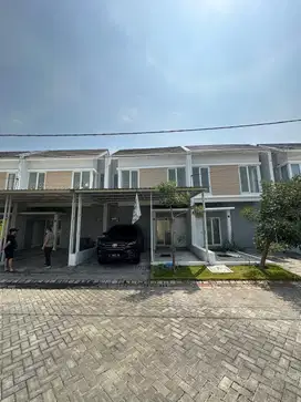 Rumah semi furnish depan tama 3kmr di Anvaya Tambak Cemandi Sidoarjo