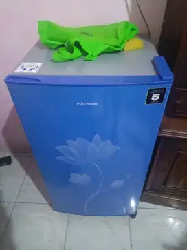 Kulkas 1 Pintu Polytron