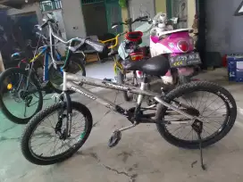 Speda bmx ukuran 20 wimcycle