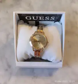 GUESS Ladies Watch