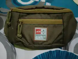 Tas slempang AREI ORIGINAL