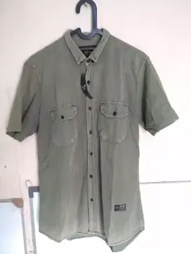 Kemeja sixty one ori