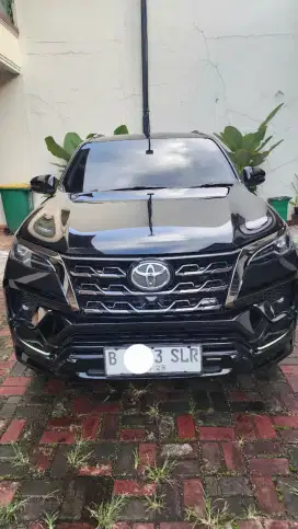 Jual Fortuner Bensin SRZ GR SPORT 2022 A/T