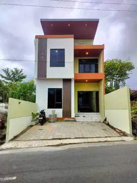 Jual murah cepat rumah 2 lantai harga 1,4M dalam Kota Jogja, SHM