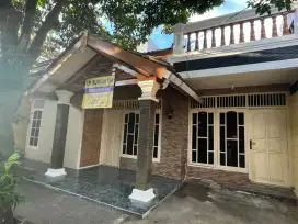 Rumah disewakan