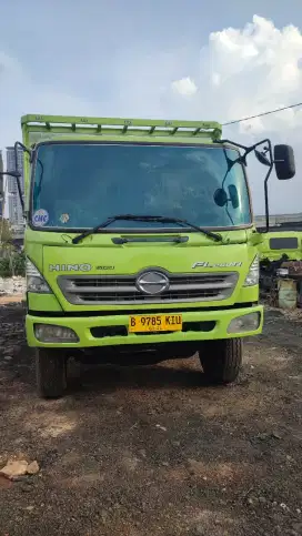 Hino Lohan FL235JW