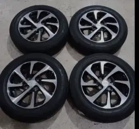 Pelek mobil ring 14