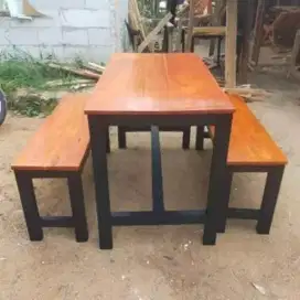 Meja kursi warung