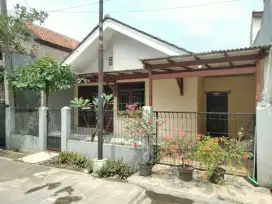 DIJUAL RUMAH SECOND SIAP HUNI