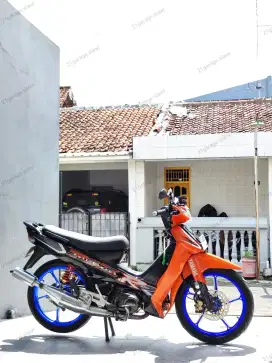 Yamaha F1zr / Fizr Oranye edisi simpanan asli siap pakai lurrr monggo