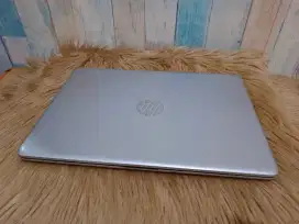 Jual Butuh Laptop Desain HP 14s-cf1xxx Core i5 Gen 8 Ram 8 SSD 256