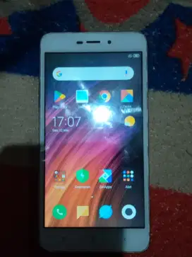 Xiaomi redmi 4a tinggal pake 2/16gb batang