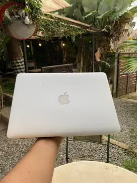 Apple Macbook Air 13inch 128gb