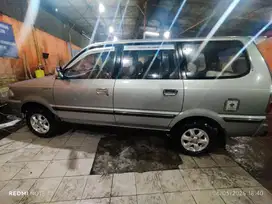 Toyota Kijang 2004 Bensin