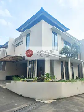 Rumah Hook di Cipayung dalam Cluster