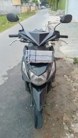 Mio m3 warna hitam 2015