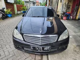MERCEDES BENZ C200 1.8 KOMPRESOR THUN 2010 SURABAYA