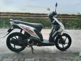 Jual Honda beat carbu 2011 surat lengkap plat Bekasi kota