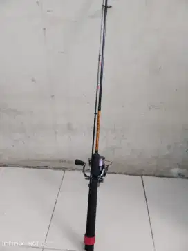 Joran shimano simitar GS 180 cm
Reel deukio 3000 power handle