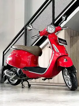 Terbatas‼️Vespa Primavera 150 iget th 2018 - ayu Mustika