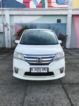 Nissan serena hws 2.0 tahun 2013 at