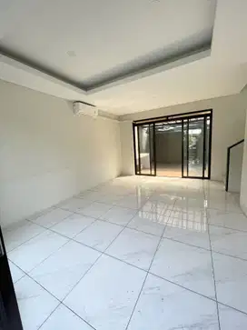 SEWA RUMAH KBP KOTA BARU PARAHYANGAN SIMAKIRANA SMARTHOME