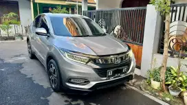 Dijual mobil HRV bekas rasa baru