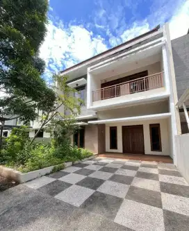 Dijual Rumah 2 lantai minimalis siap huni Setramas Cimahi
