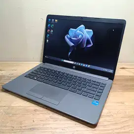 HP core i5 gen 11 Ram 8 GB SSD 512 GB Garansi Resmi