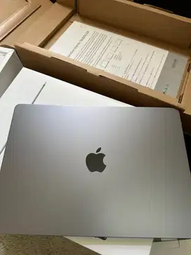 Macbook air M3 8/512 15inc pembelian bulan 3 2025
